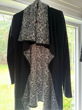 Black Zebra-Print Open Front Cardigan Sweater
